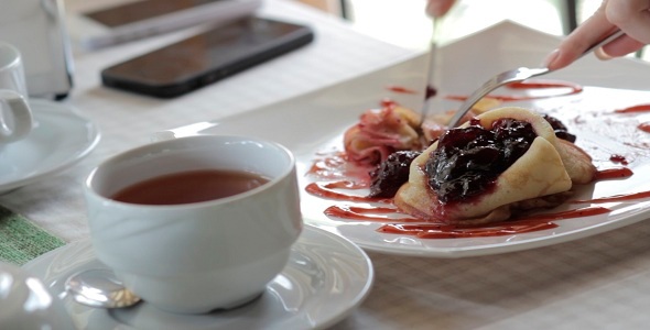 The Girl Eats Pancakes With Jam alt