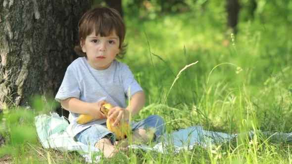 Child Clean Banana