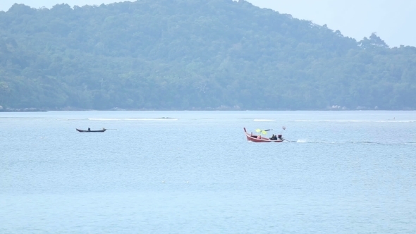 Longtail Boat