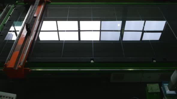 Machine Cutting of a Glass, Cutting of Sheet