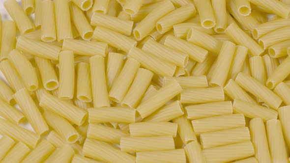 Rigatoni Tube Pasta 