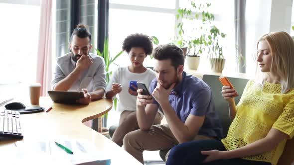 Business Team With Smartphones And Tablet Pc 4