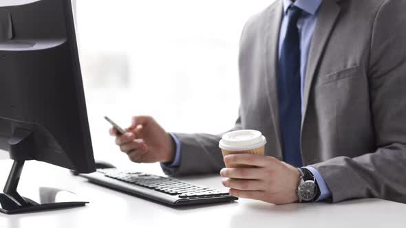 Close Up Of Businessman With Smartphone And Coffee 1