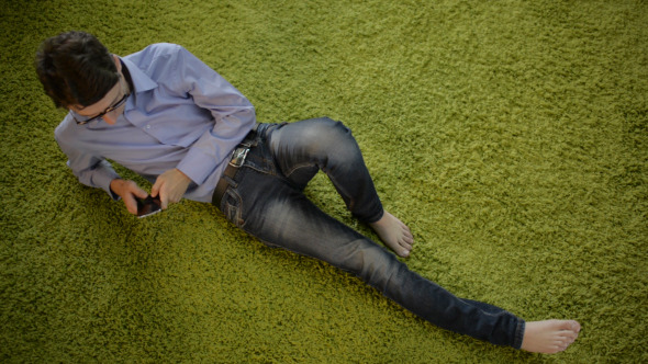 Smartphone Texting alt