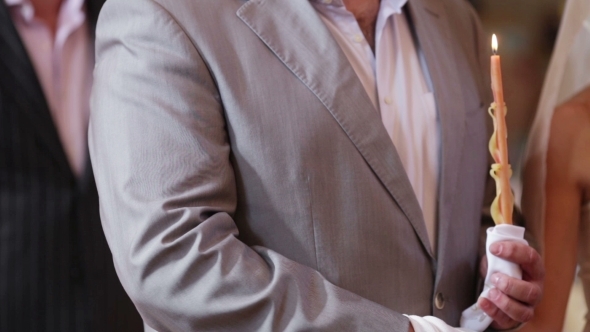 Church Ceremonies Newlyweds alt