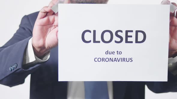 Asian Businessman Writes Closed Due To Coronavirus3