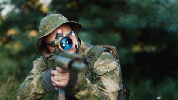 Military Sniper Takes Aim At The Optical Sight