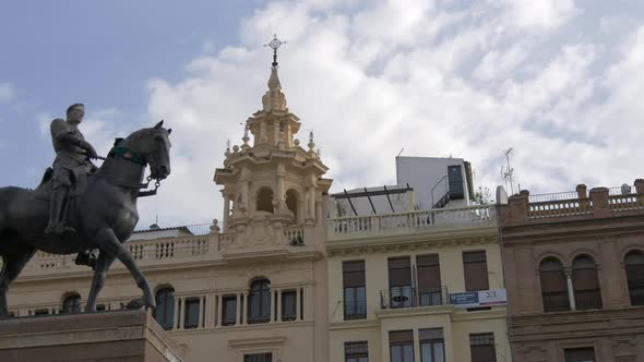 Pan left view of an equestrian statue