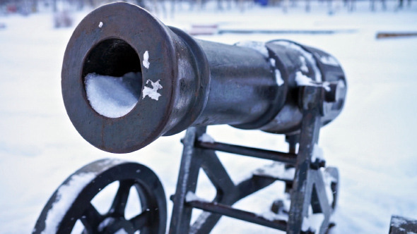 Cast-Iron Cannon at Onega lake quay, dolly