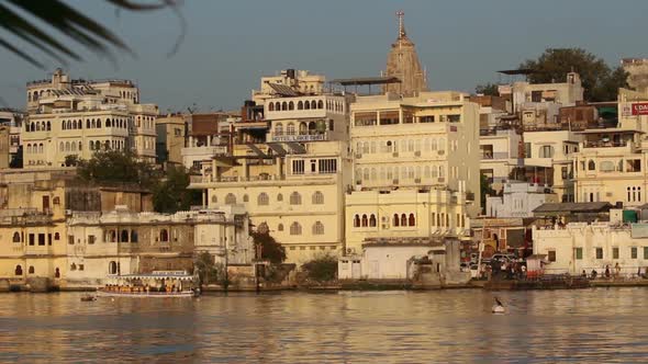 Pichola Lake And Palaces In Udaipur India 5