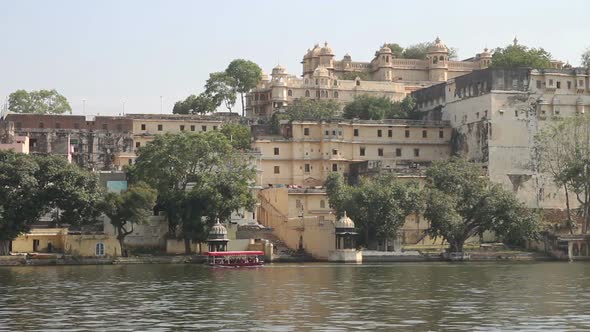 Pichola Lake And Palaces In Udaipur India 1