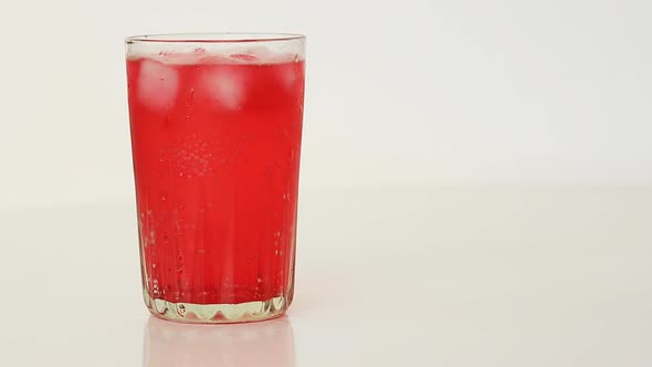 Red Wine Soda With Ice And Bubble 2