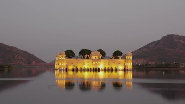 Jal Mahal Palace On Lake In Jaipur India At Evening - 2