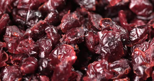 Dried cranberry