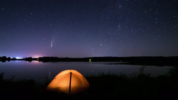 Comet Neowise C2020 F3 at Sunet Over the River