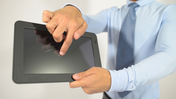 Displaying Information on Tablet alt