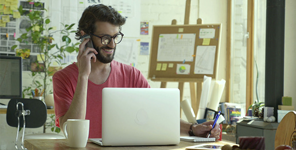 Friendly Mobile Conversation