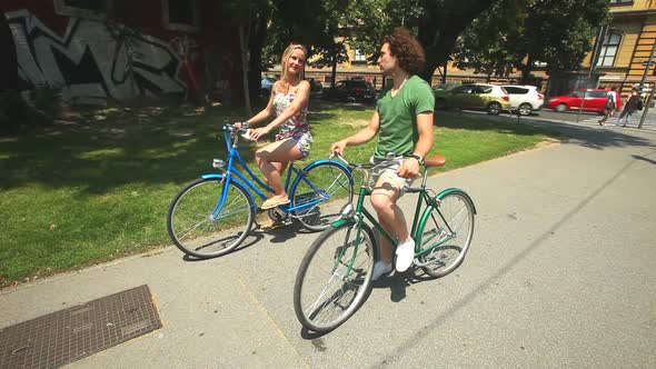 Couple Cycling 13