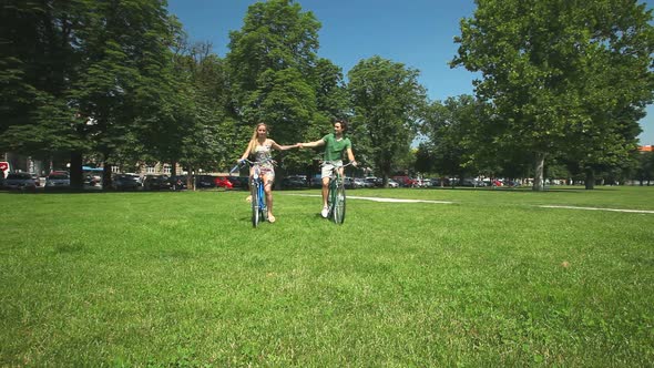 Couple Cycling 4