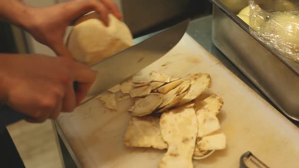 Cutting Kohlrabi 3