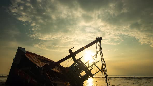 time-lapse of local fishing boat on tropical beach sunset, Thailand : 4k