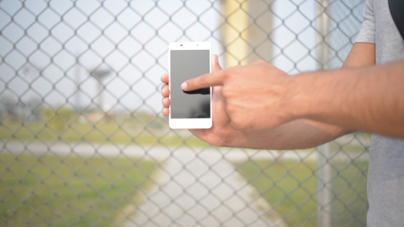 Displaying Information on Smartphone