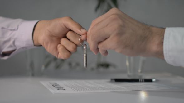 Deal, Signing and shaking hands, Giving Keys