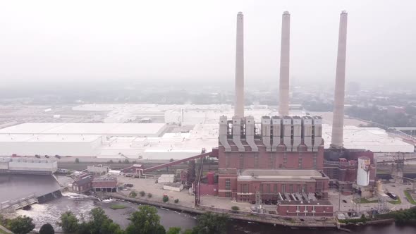 Landscape Surroundings Of Otto Eckert Municipal Power Plant In Lansing, Michigan USA. - Aerial Panni