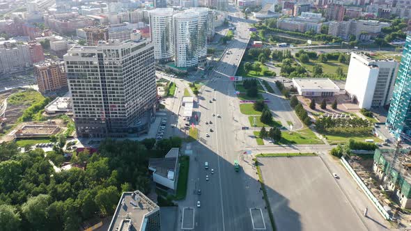 Shooting Highrise Buildings and City Streets From a Height