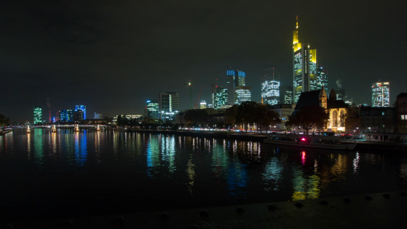 Night View of Frankfurt on Main alt