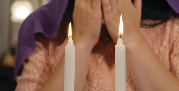 Lighting Sabbath Candles with Prayer