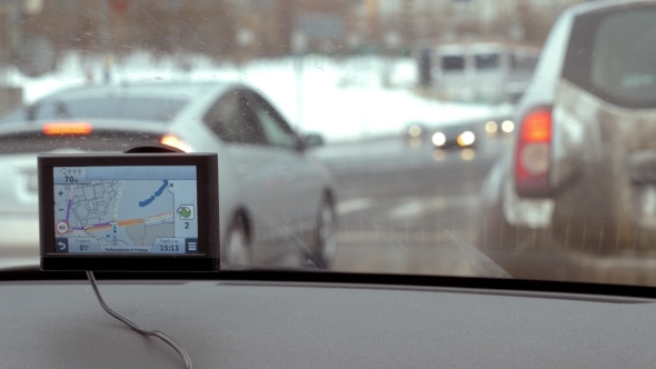 Easy Traveling In The City With GPS Device