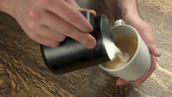 Hands Pour Latte Art.