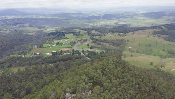 Drone aerial footage of Hassan's Walls lookout in the Blue Mountains in Australia