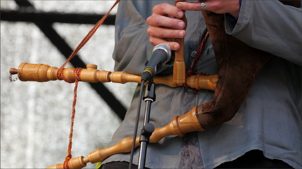 Playing the Flute with Other Instruments 