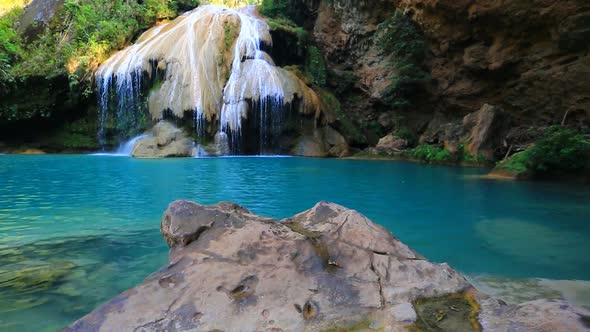 Khor Louang Waterfall In Lamphun Thailand 3