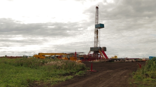 Oil Drilling In The Field