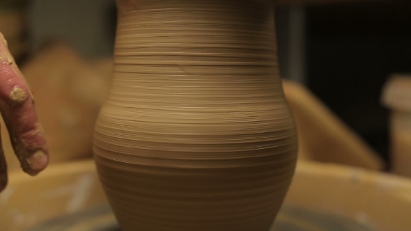 Hands Of a Potter, Creating An Earthen Jar