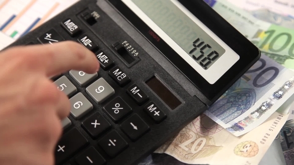 Counting Money Euro On a Calculator