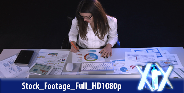 Busy Businesswoman Working Late Night At Office alt