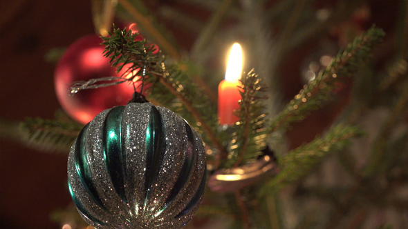 Candle and Christmas Tree 6
