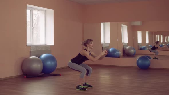 Sportswoman Intense Physical Exercise Strengthening Legs