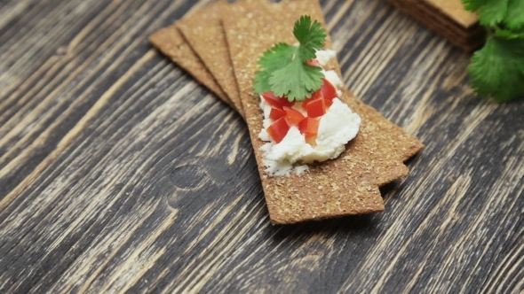 Crispbread With Soft Cottage Cheese And Red Pepper