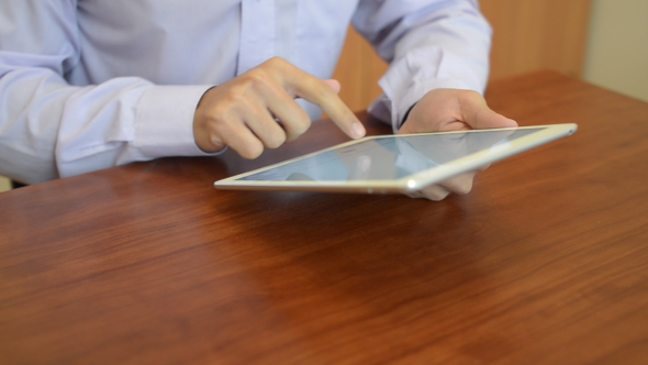 Typing Email on Tablet at Work alt