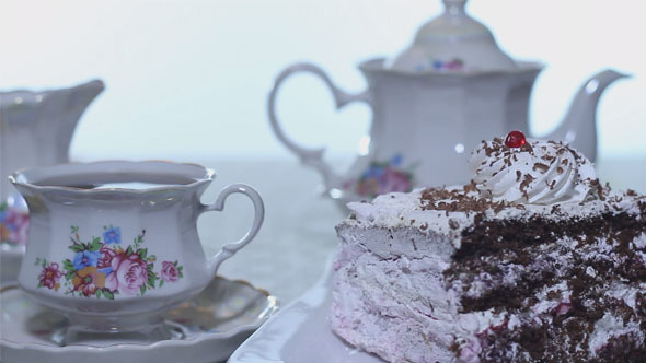 Cake with a Cream Tea Party