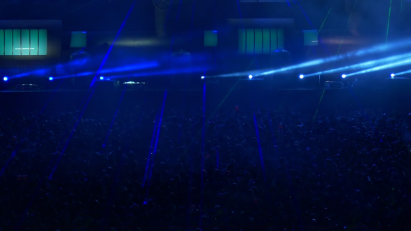 Concert Party Dancing alt