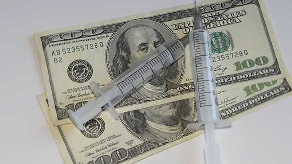 Syringe With Money alt
