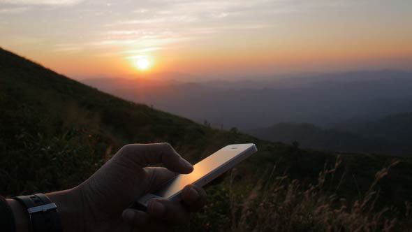Smartphone Vacation Mountain
