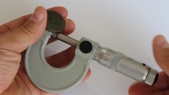 Tool Micrometer, Measure The Thickness
