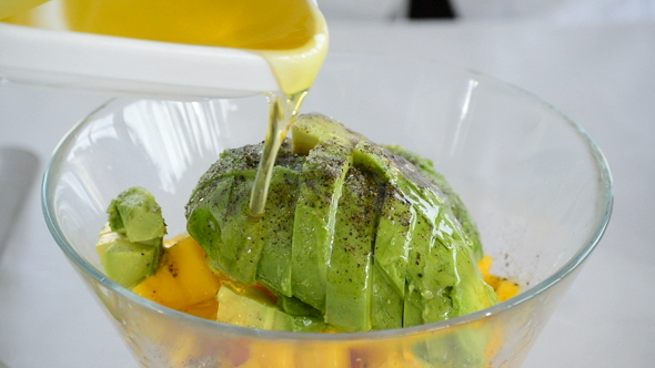 Cooking with Avocado Fruit and Olive Oil